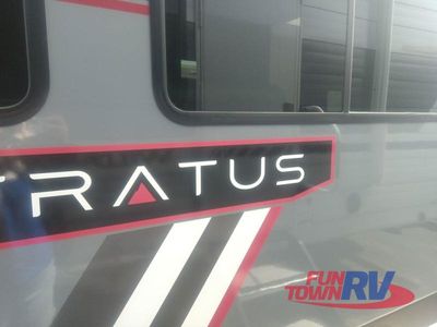 2026 Venture RV Stratus - Photo 9