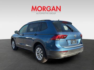 2020 Volkswagen Tiguan — detail view