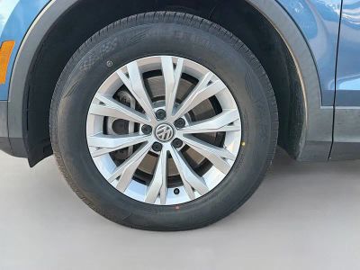 2020 Volkswagen Tiguan — photo 39 view