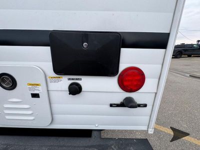 2025 Forest River RV Wildwood X-Lite - Photo 16