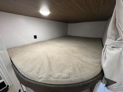 2025 Forest River RV Wildwood X-Lite - Photo 24