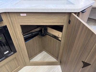 2025 Forest River RV Wildwood X-Lite - Photo 67