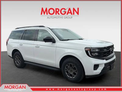 2025 Ford Expedition Active in Oxford White — front three-quarter view