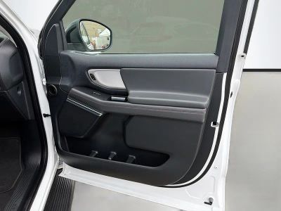2025 Ford Expedition — photo 44 view