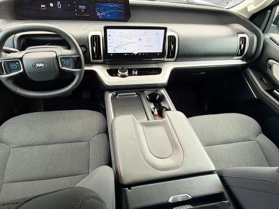 2025 Ford Expedition — photo 47 view
