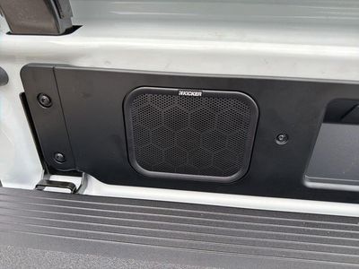 2026 Chevrolet Silverado 2500 HD — photo 17 view