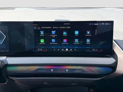 2025 BMW X3 — photo 29 view