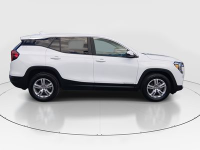 2024 GMC Terrain — photo 8 view