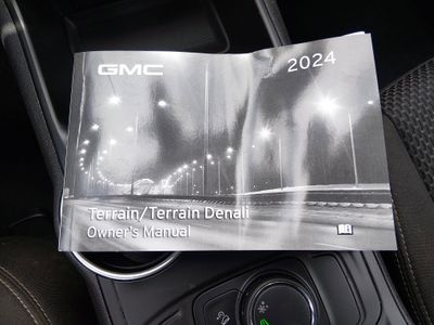 2024 GMC Terrain — photo 19 view