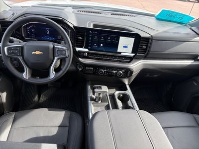 2026 Chevrolet Silverado 1500 — photo 12 view