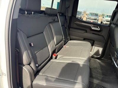 2026 Chevrolet Silverado 1500 — photo 14 view