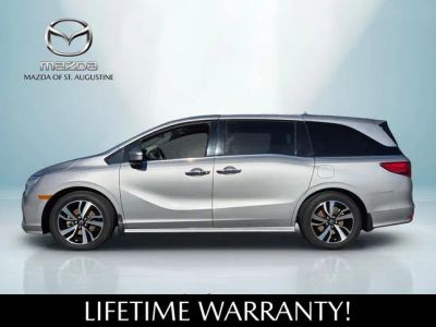 2019 Honda Odyssey — rear three-quarter view