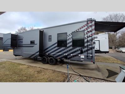 2025 Keystone RV Fuzion - Photo 13