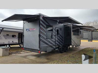 2025 Keystone RV Fuzion - Photo 10