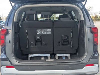 2026 Kia Carnival — photo 13 view