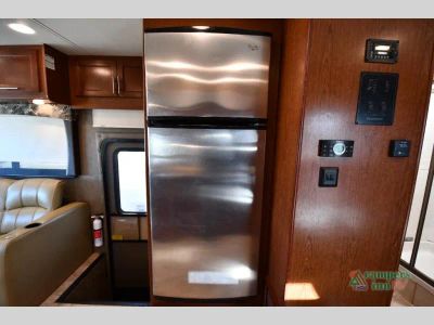 2014 Forest River RV Legacy Elite — photo 34 view