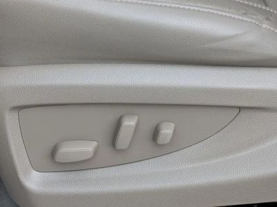 2020 GMC Yukon - Photo 12