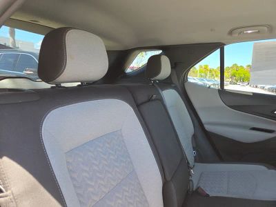 2024 Chevrolet Equinox — photo 14 view