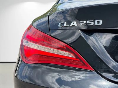 2018 Mercedes-Benz CLA — photo 10 view