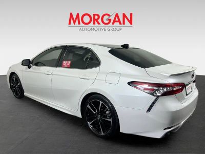 2019 Toyota Camry — detail view
