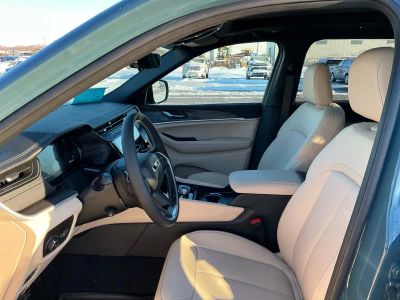 2026 Jeep Grand Cherokee L — photo 10 view