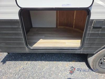 2022 Coachmen RV Clipper Ultra-Lite — photo 11 view