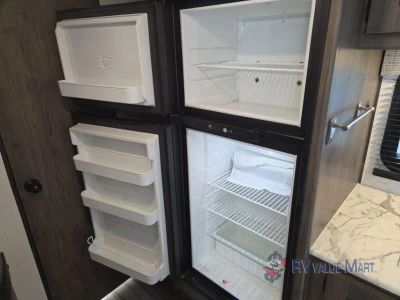 2022 Coachmen RV Clipper Ultra-Lite — photo 21 view