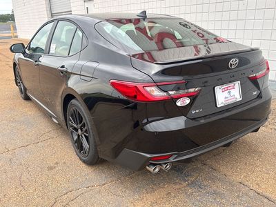 2026 Toyota Camry - Photo 6