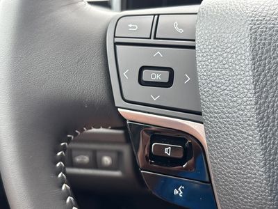 2026 Toyota Camry - Photo 22