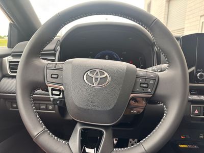 2026 Toyota Camry - Photo 21