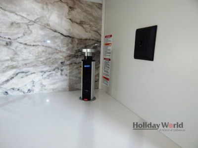 2025 Keystone Montana - Photo 13