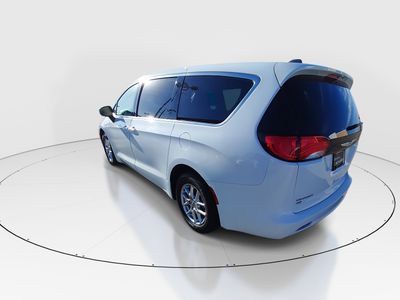 2023 Chrysler Voyager - Photo 5