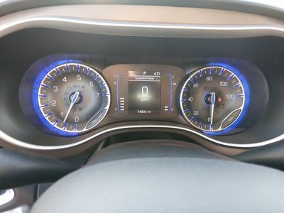 2023 Chrysler Voyager - Photo 14