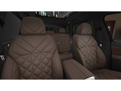 2026 BMW X5 M60i - Photo 11