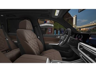 2026 BMW X5 M60i - Photo 9