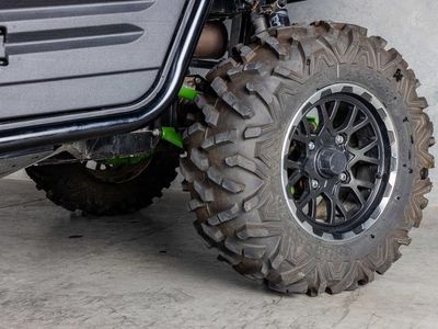 2022 Kawasaki Teryx4 - Photo 8