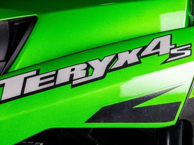 2022 Kawasaki Teryx4 - Photo 14