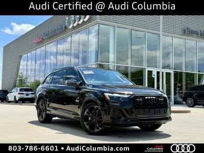 2026 Audi Q7 — side profile view