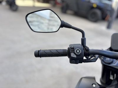 2025 Honda CB500F - Photo 9