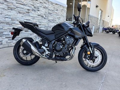 2025 Honda CB500F - Photo 3