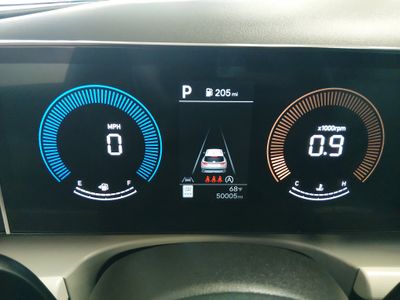 2025 Hyundai Tucson — photo 14 view