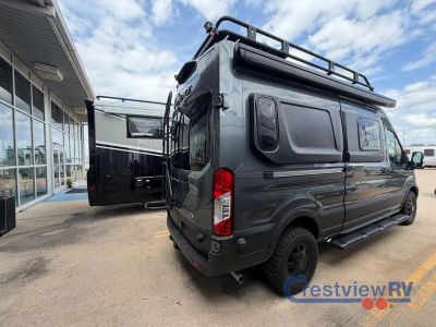 2026 Grand Design Lineage Series VT - Photo 9