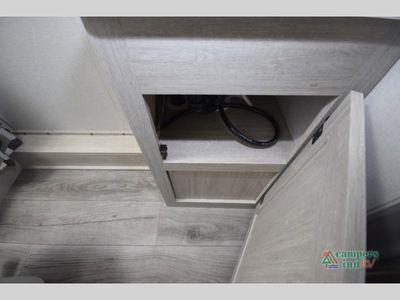 2026 Coachmen RV Catalina Legacy — photo 40 view