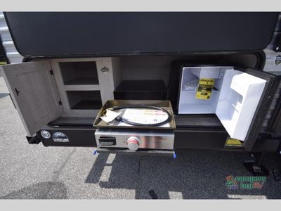 2026 Coachmen RV Catalina Legacy — photo 9 view