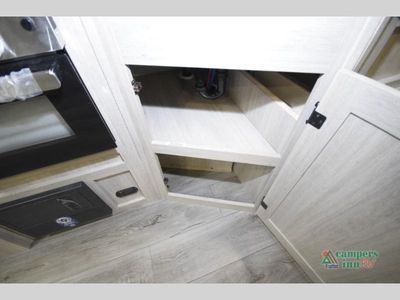 2026 Coachmen RV Catalina Legacy — photo 32 view