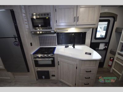 2026 Coachmen RV Catalina Legacy — photo 29 view