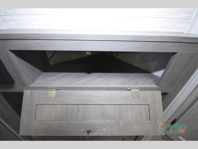 2026 Coachmen RV Catalina Legacy — photo 24 view
