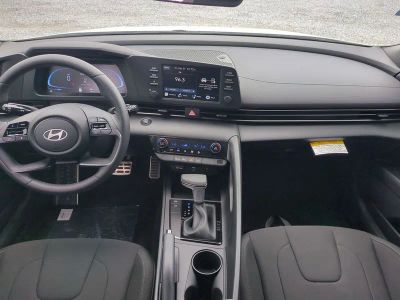 2026 Hyundai ELANTRA — photo 16 view