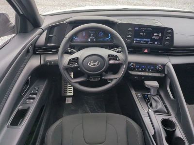 2026 Hyundai ELANTRA — photo 17 view