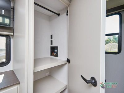 2026 Grand Design Influence - Photo 21